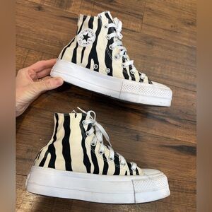 Converse All Star High Top Platform Zebra Print Women’s Size 6 Black And White